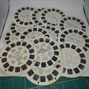 Lot 17 View-Master Reels Star Trek Lost In Space Lassie Donald Duck Niagra Falls